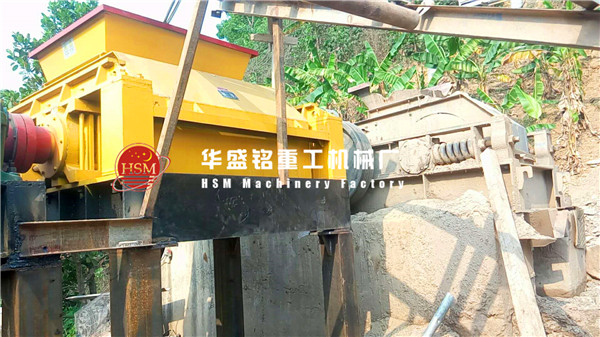 雙齒輥破碎機(jī)輥筒如何進(jìn)行修復(fù)