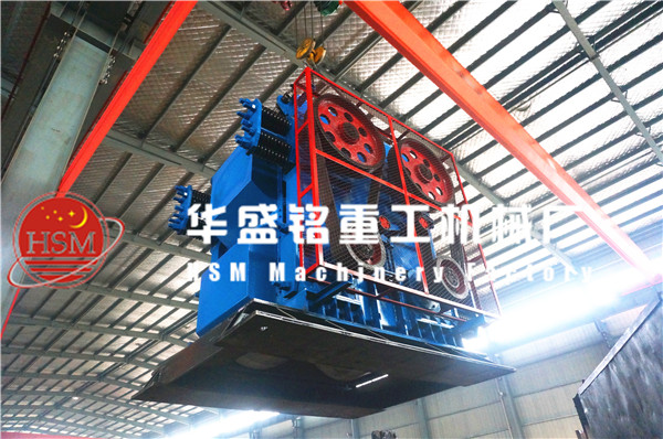 四輥破碎機(jī)發(fā)貨圖